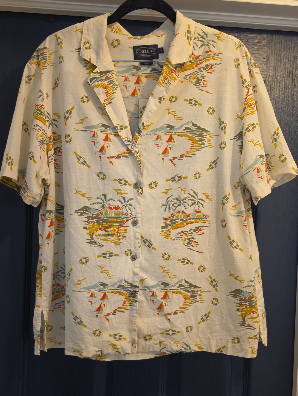 Women's Large Pendleton Cream Tropical Print Short-Sleeve Button-Front Shirt